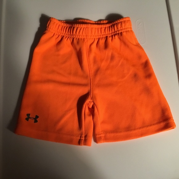 under armour shorts orange
